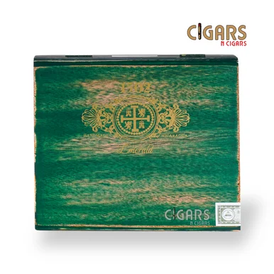 1502 Emerald Toro Box Press