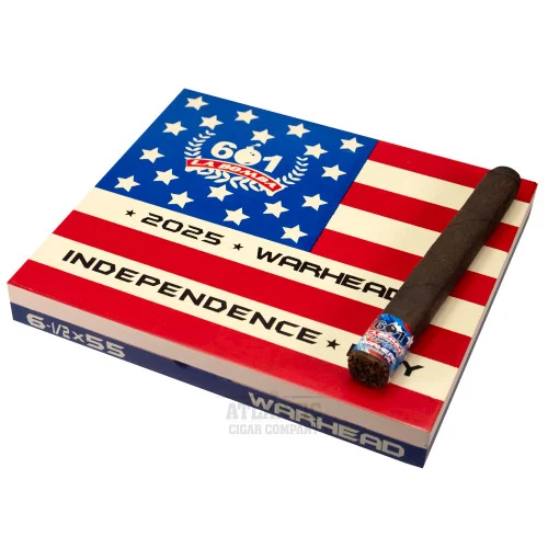 601 La Bomba Warhead Independence Day Toro (BP 6-1/2x55)