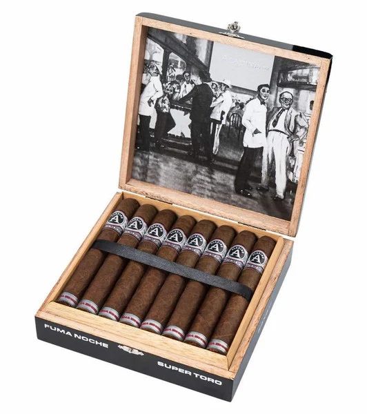Aladino Fuma Noche Super Toro (6.25x54 / Box 16)