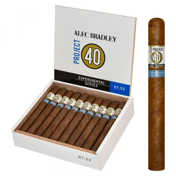 Alec Bradley Project 40 Churchill (7x52 / Bundle 20)