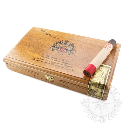 Arturo Fuente Anejo Reserva No. 50