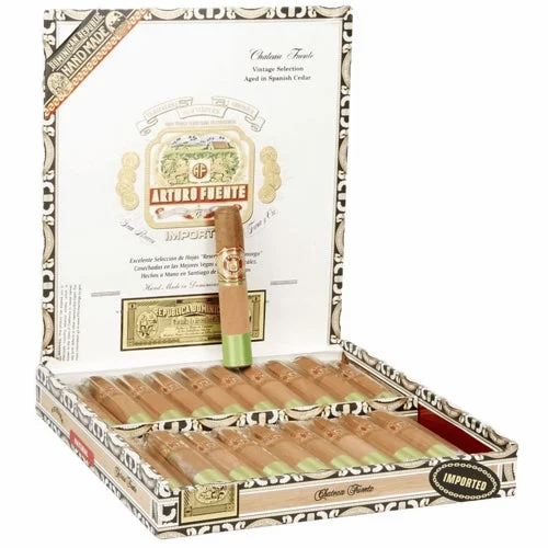 Arturo Fuente Chateau Natural Robusto (4.5" x 50)