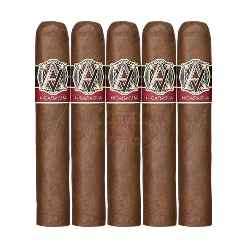 Avo Syncro Nicaragua Robusto (5x50 / 5 Pack)