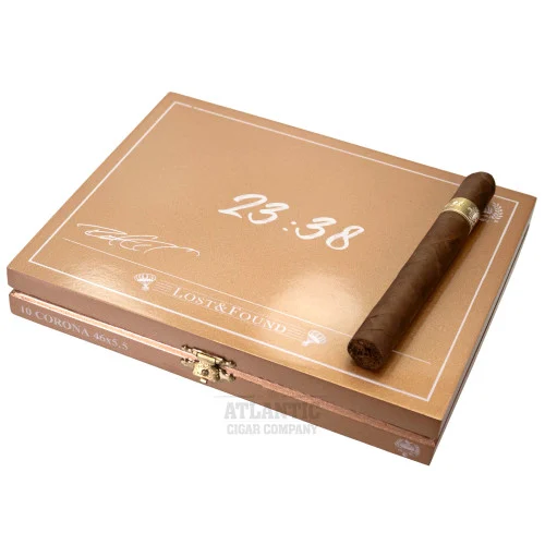 Caldwell 22 Minutes to Midnight Habano De Oro Corona Deluxe (5.50x46) Box-10