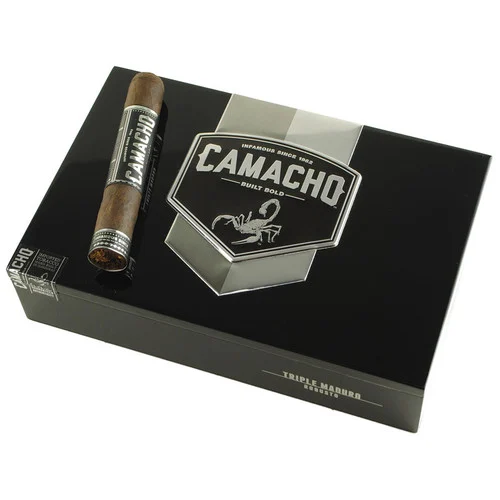 Camacho Triple Maduro Bold Robusto