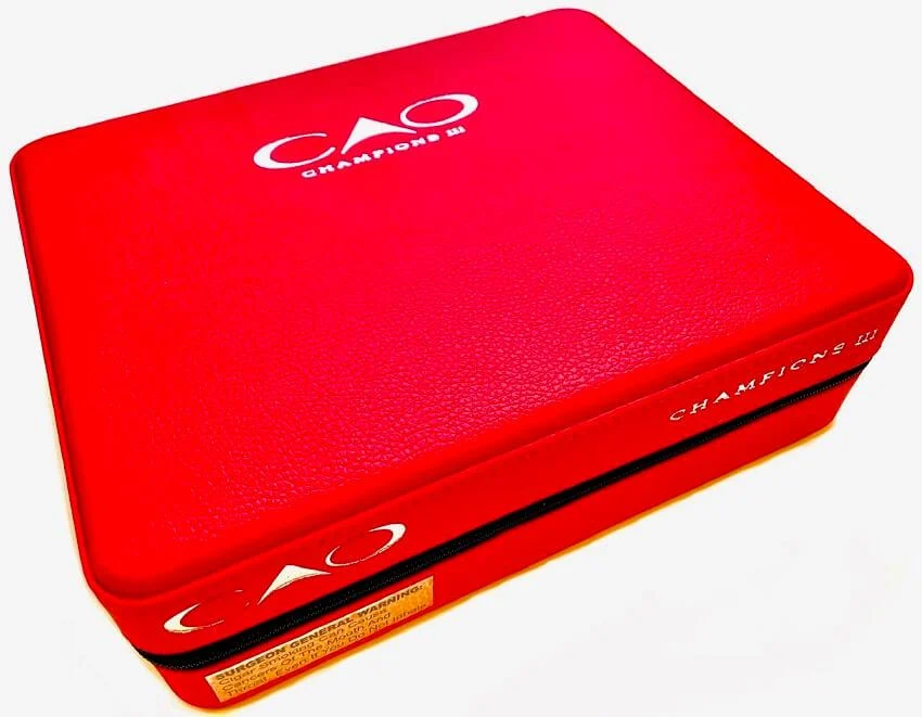 CAO Champions III Travel Humidor, Red