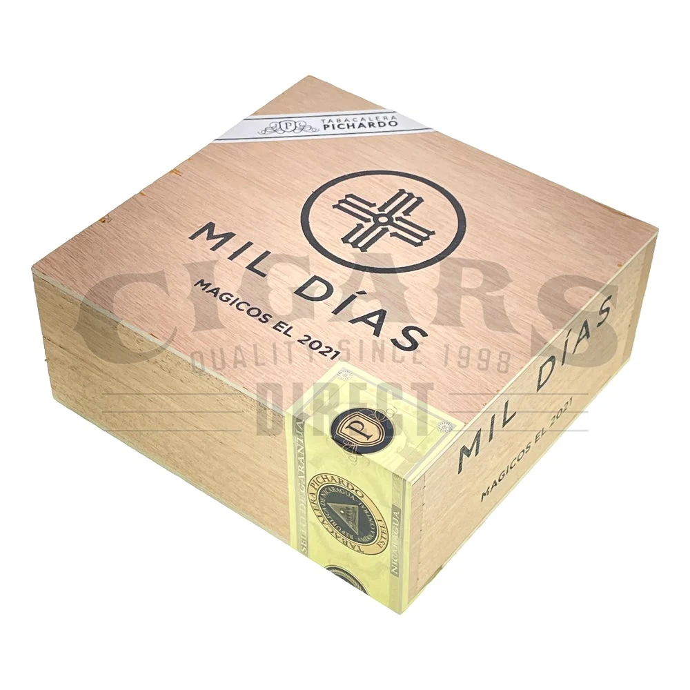 Crowned Heads Mil Dias Magicos Edicion Limitada 2021 Petit Robusto