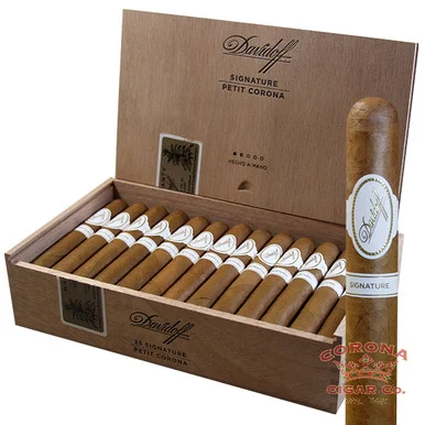 Davidoff Signature Series Petit Corona (4 1/2 x 41)