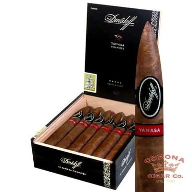 Davidoff Yamasa Piramides (6 1/8 x 52)