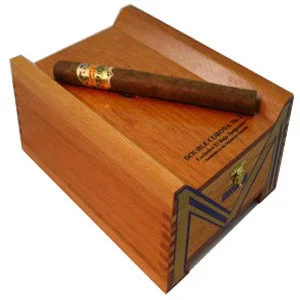 Diamond Crown Maximus Double Corona No.1Cigars