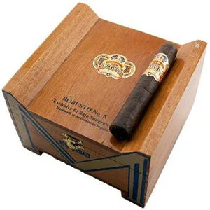 Diamond Crown Maximus Robusto No.5 Cigars