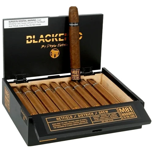 Drew Estate Blackened M81 Toro (6" x 52)
