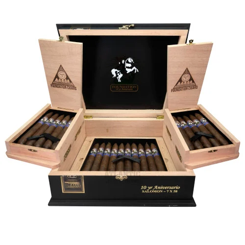Foundation 10-Year Aniversario Salomon (7x58) Humidor