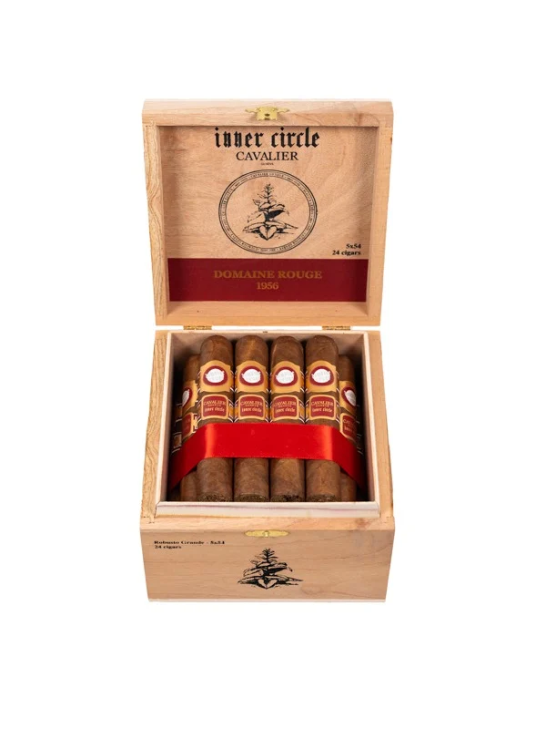 Cavalier Inner Circle Domaine Rogue Robusto Grande