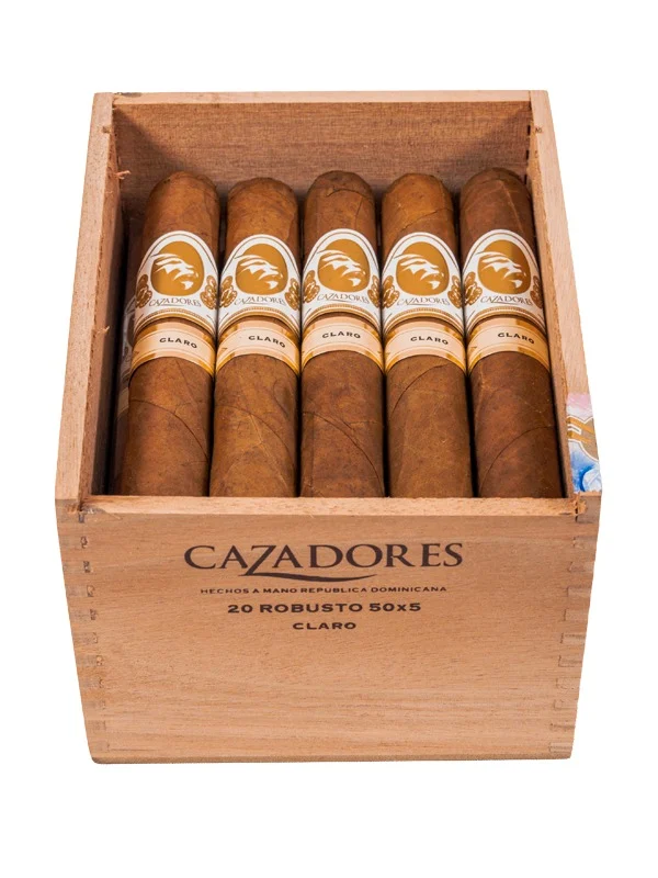 La Aurora Cazadores Claro Robusto