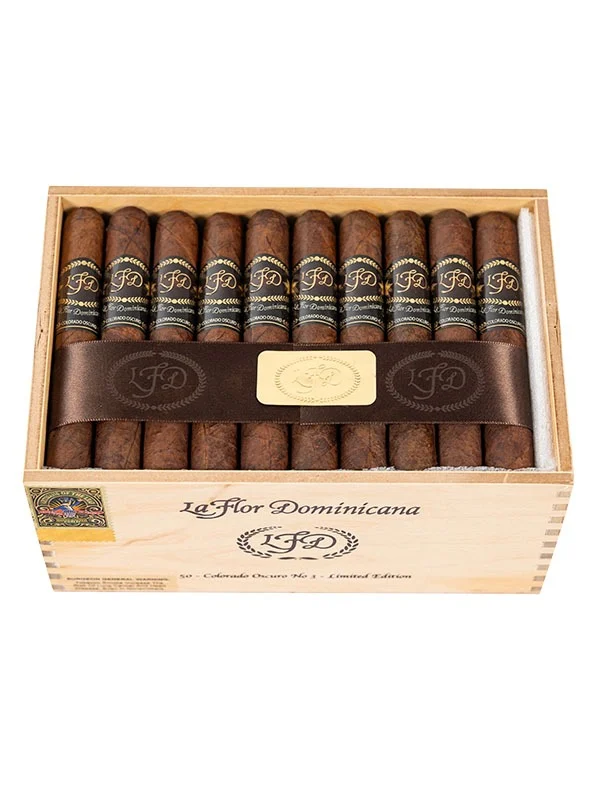 La Flor Dominicana Colorado Oscuro No. 3