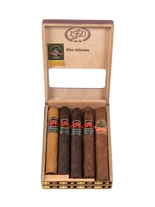 La Flor Dominicana Toro Selection