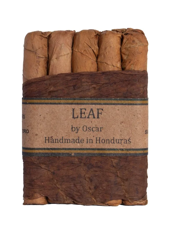Leaf By Oscar Sumatra Toro