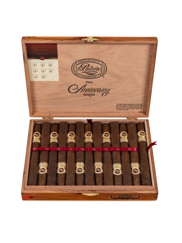 Padron 1964 Anniversary Piramides Maduro