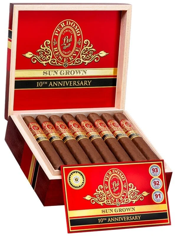 Perdomo 10th Anniversary Box-Pressed Sun Grown Robusto