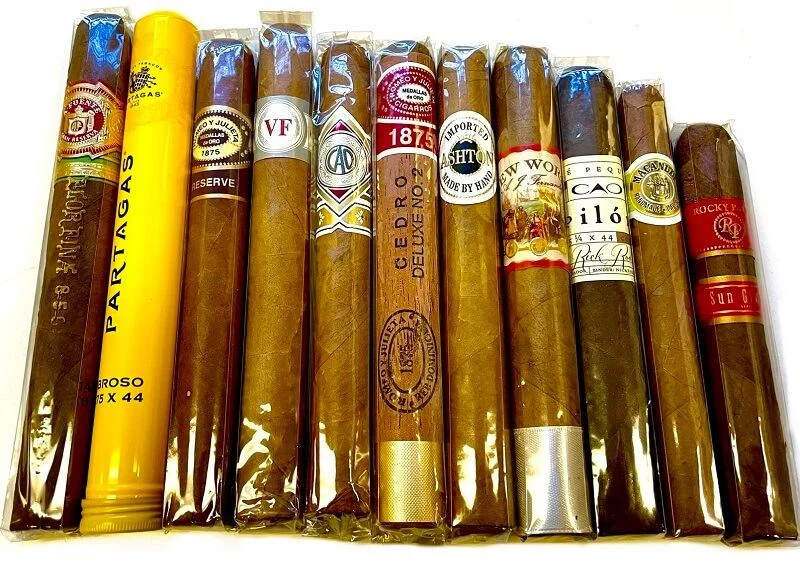 Handcrafted 11 Premium Coronas Sampler