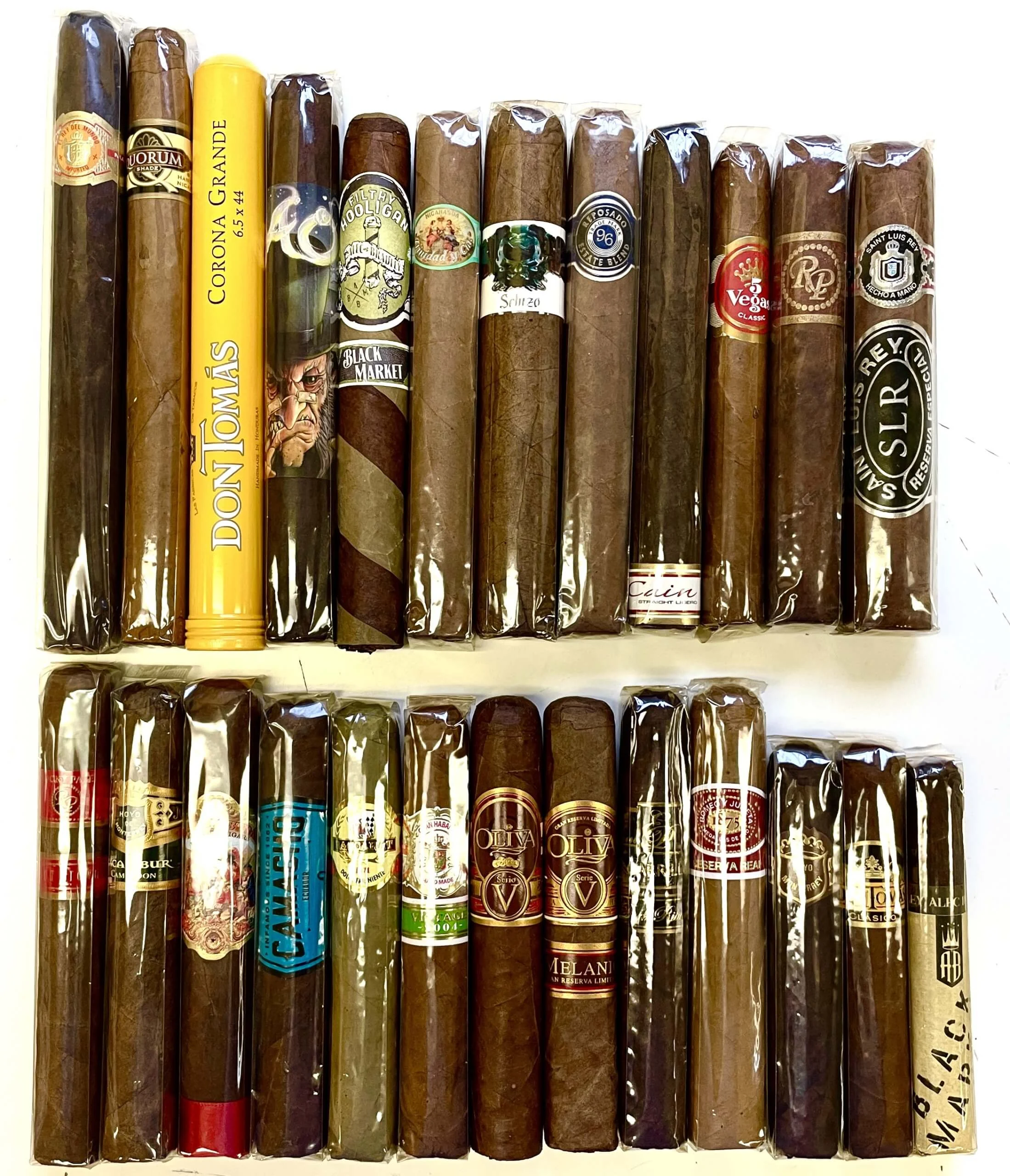 Handmade Mega Sampler – 25 Premium Cigars