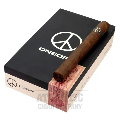 Illusione OneOff Black & Tan Churchill (6-3/4x48)