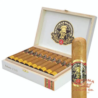 Knuckle Sandwich Connecticut Robusto (5 x 52)