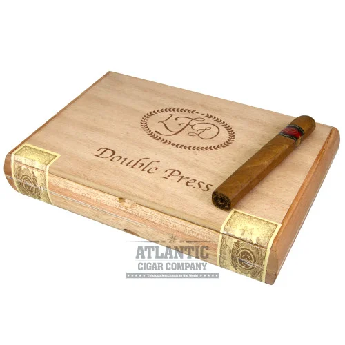 La Flor Dominicana Air Bender Double Press