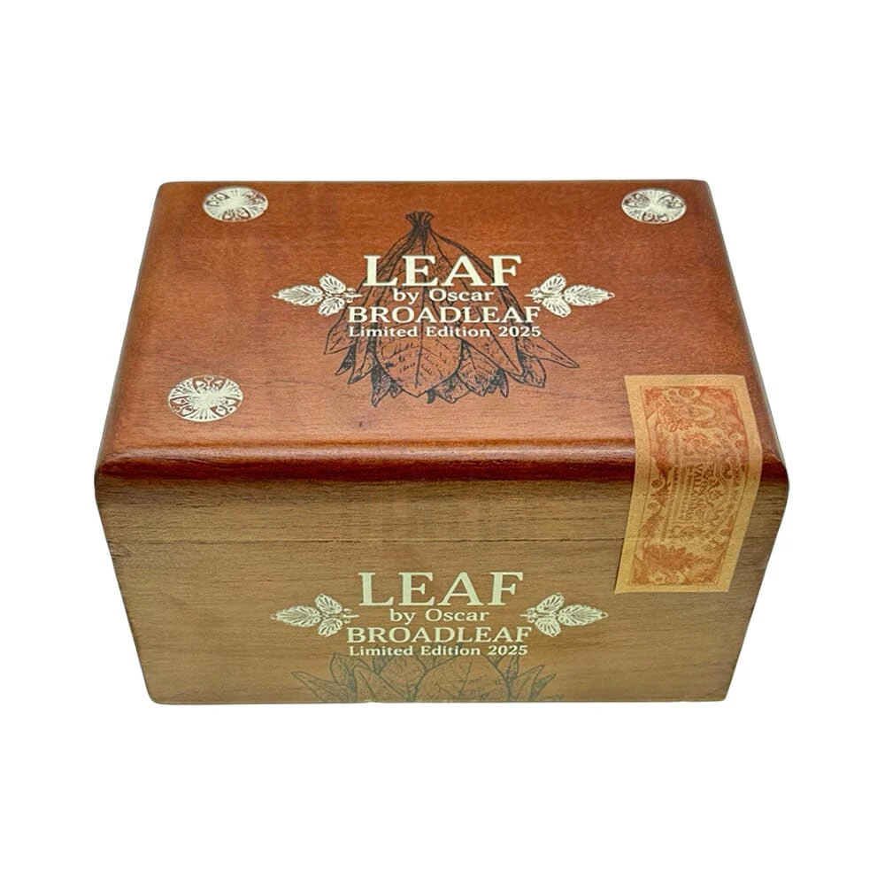Leaf By Oscar Broadleaf LE Toro 2025