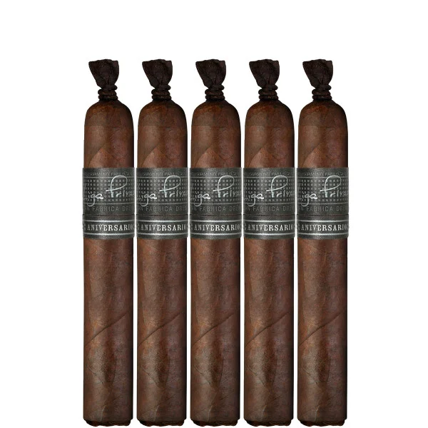 Liga Privada 10 Aniversario Robusto (5.5x54 / 5 Pack)
