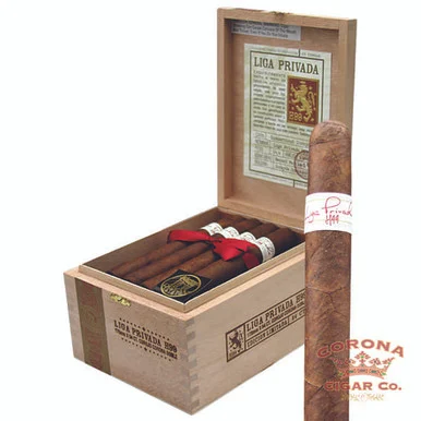 Liga Privada H99 Corona Doble (7 x 54)
