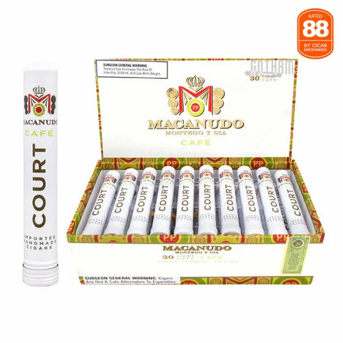 Macanudo Court