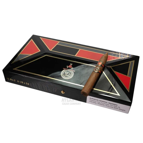 Montecristo 90th Anniversary No. 2 (6 1/8x52)