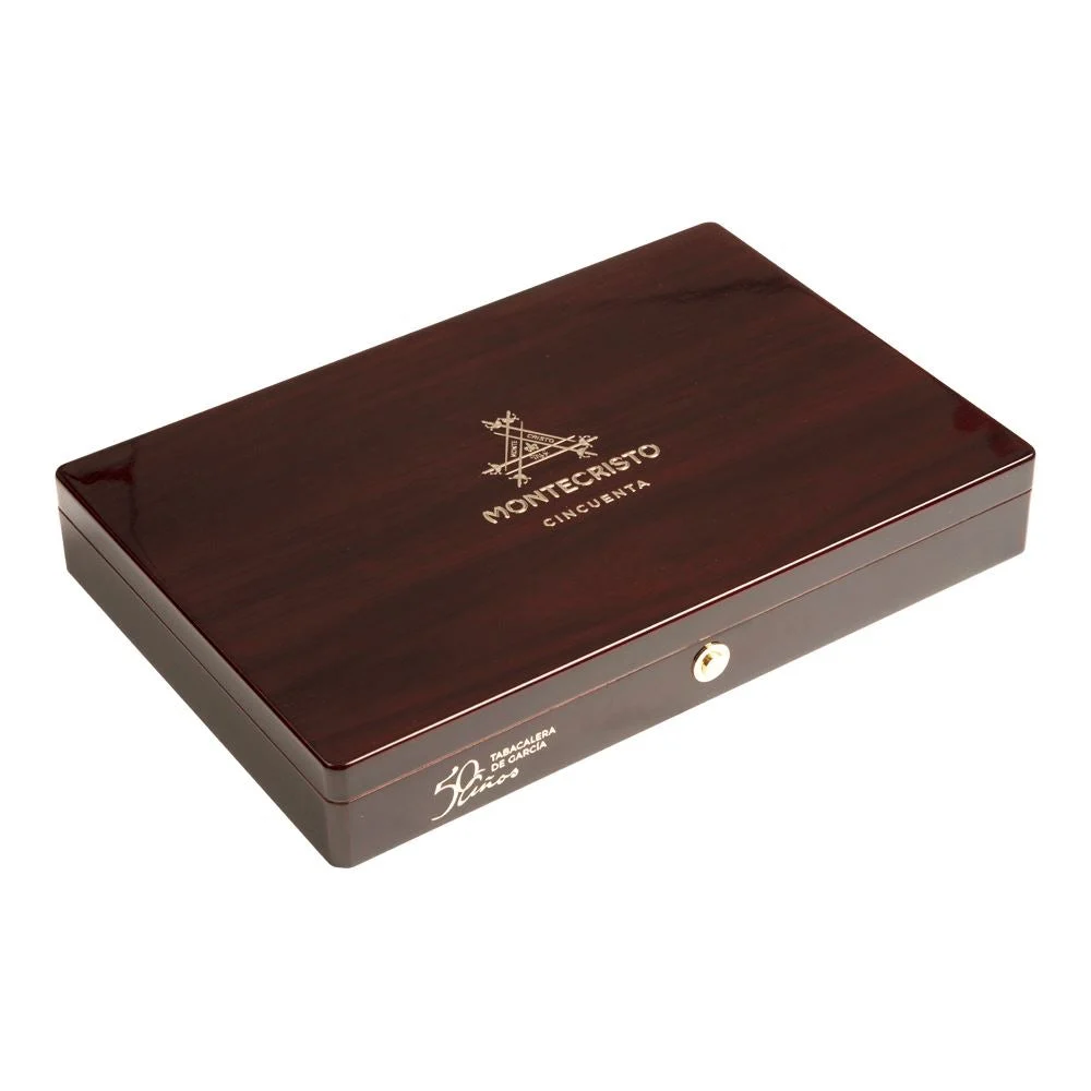 Montecristo Cincuenta Toro