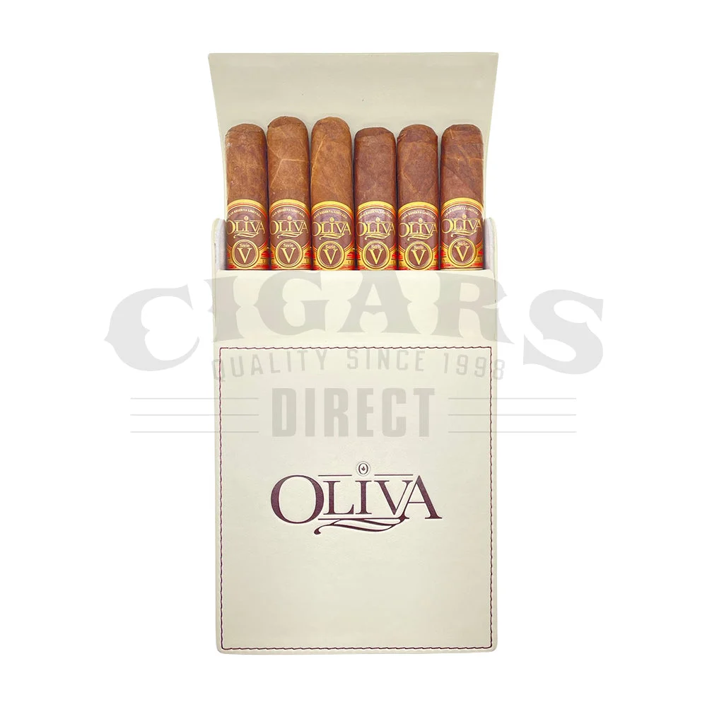Oliva Leather and Hand Stiched Hard Cover Cigar Case