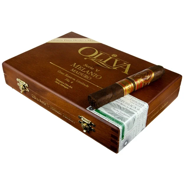 Oliva Serie V Melanio Maduro No.4 Cigars