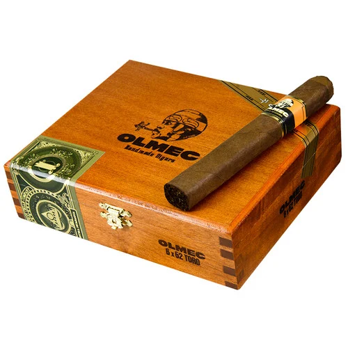 Olmec Claro by Foundation Toro (6x52)
