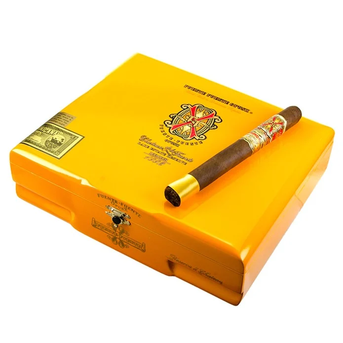 Opus X ORO Oscuro Reserva D'Chateau Cigars