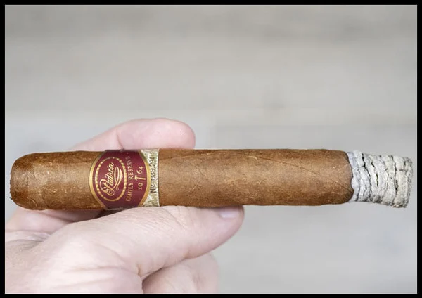 Padron Family Reserve No. 96 Natural Limited Edition 2022 (5.75x52 / Single)