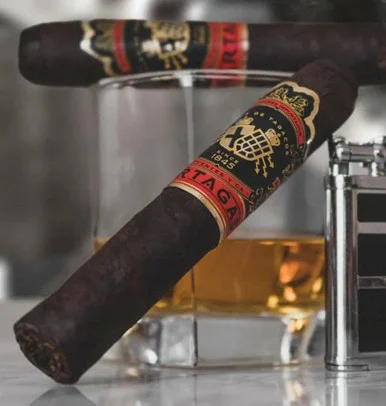 Partagas Black Label Piramide (6 x 60)