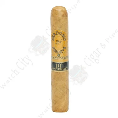 Perdomo 10th Anniversary Champagne Super Toro 6x60