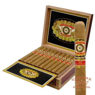 Perdomo 30th Anniversary Connecticut Churchill (7 x 54)
