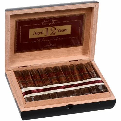 Rocky Patel Vintage 1990 Petite Corona (4.5" x 44)