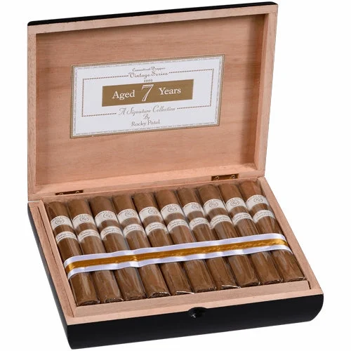 Rocky Patel Vintage 1999 Connecticut Toro (6" x 52)
