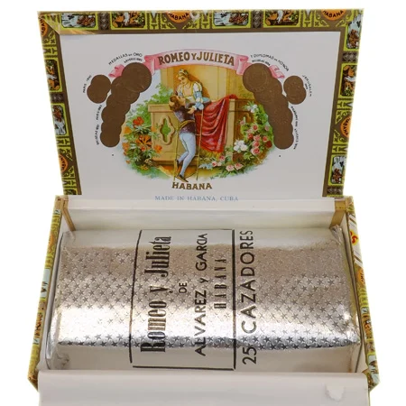 Romeo y Julieta Cazadores – Cabinet of 25 Cigars