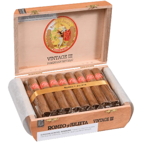 Romeo y Julieta Vintage No. III Robusto - Box of 25