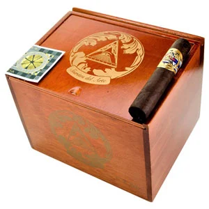 Secretos Del Arte Toro Cigars Box