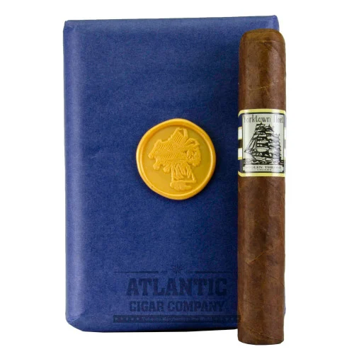 Stolen Throne Yorktown Fleet Robusto (5x50)