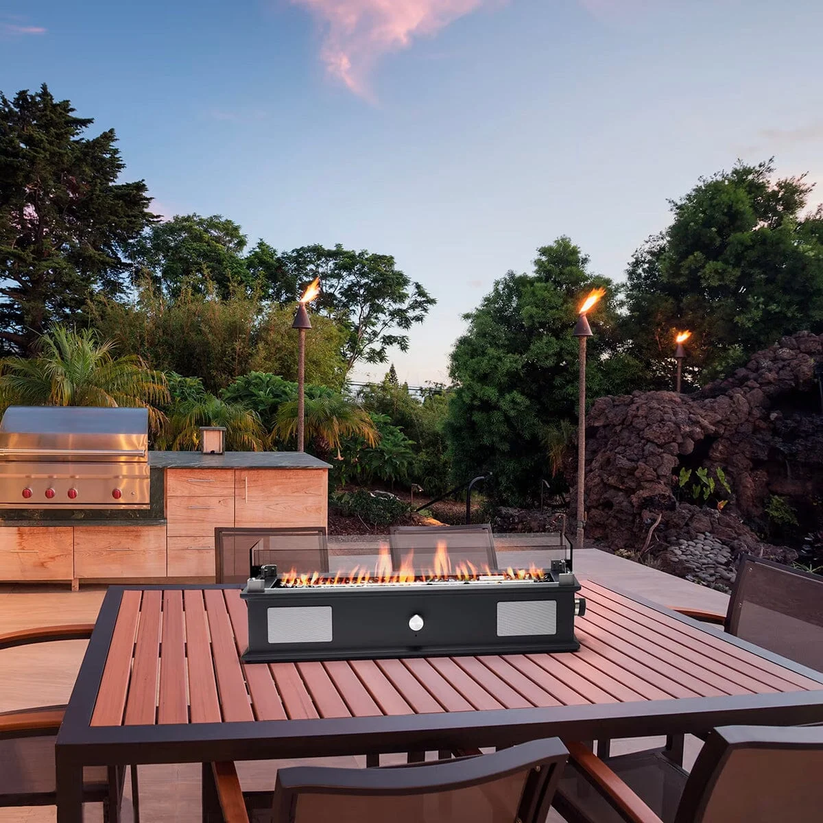 Ukiah Co. Loom II Tabletop Audio Fire Pit